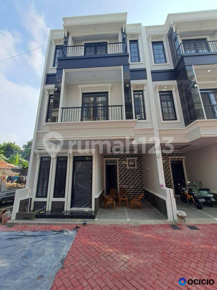 Dijual Rumah Siap Huni Dekat Toll Brigif Jagakarsa