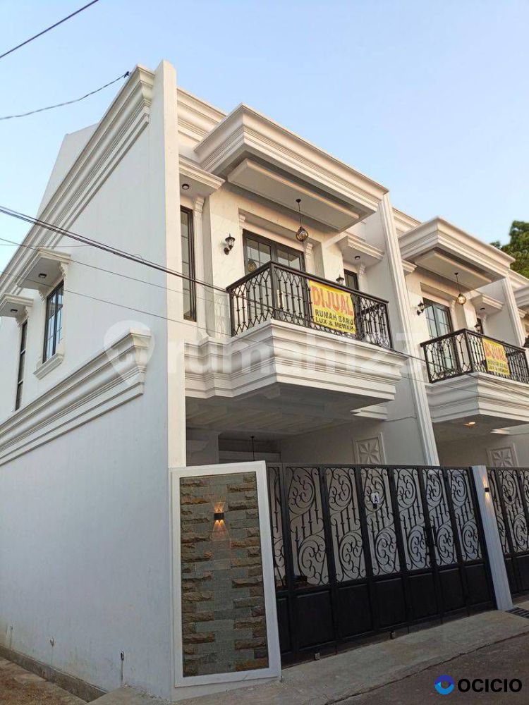 Dijual Rumah Clasic Modern 300 Meter Dari Pintu Toll Desari