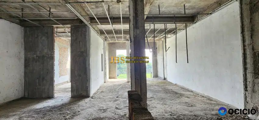 JUAL MURAH! Villa 2,5 Tingkat di Komplek Graha Metropolitan Helvetia