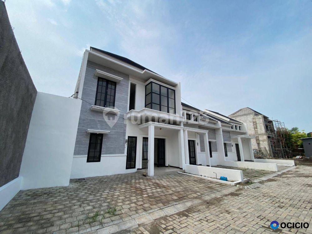 Baru Rumah AMERICAN CLASSIC yang berlokasi di Surabaya Barat,