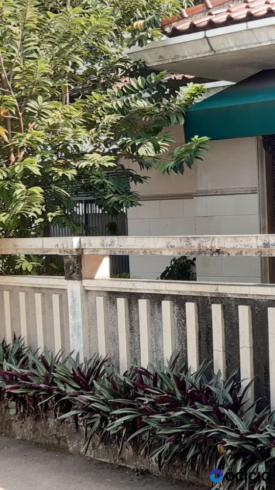Dijual Rumah Second Dekat MRT Lebak Bulus dan Kampus UIN di Rempoa