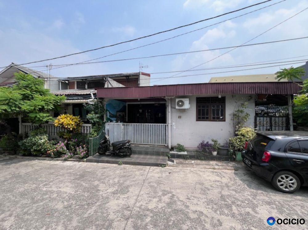 Dijual Rumah Hitung Tanah Dalam Perumnas Depok Utara di Beji