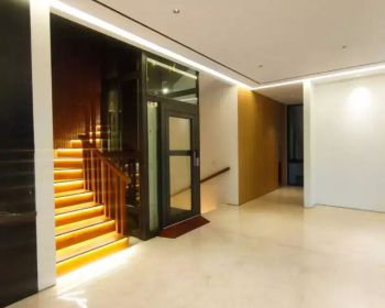 Dijual rumah mewah baru 3.5 lt+lift+kolam renang+rooftop pondok indah