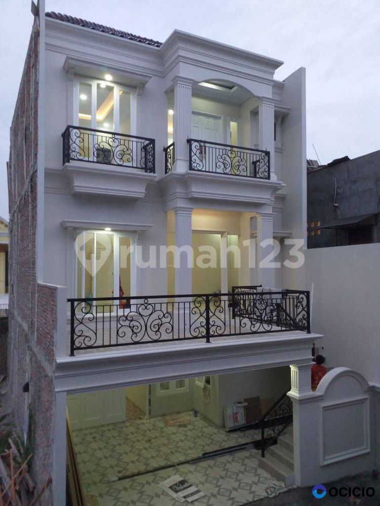 Rumah Clasic Modern Murah Dan Strategis Di Jagakarsa Jakarta