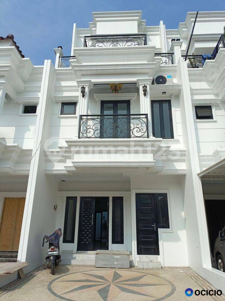 Dijual Rumah Modern Clasic Di Lenteng Agung