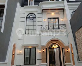 Dijual Rumah American Clasic Ada Privat Pools Di Jagakarsa
