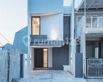 Dharmahusada NEW Selangkah ke GM dan Kampus C Unair dan ITS