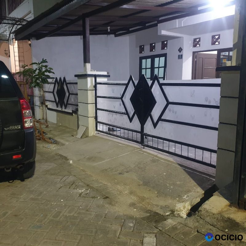 Dijual Rumah Puri Lidah Kulon Indah Surabaya Bersebelahan dengan Citraland