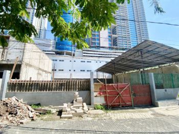 Dijual Rumah Hitung Tanah Kencanasari Timur Surabaya cck utk kantor, gudang ,kos
