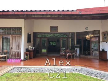 Dijual Murah Rumah Klasik Jl.Bangka