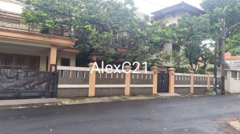 Dijual rumah mewah di Gudang Peluru, Kebon Baru, Tebet, Jakarta Selatan