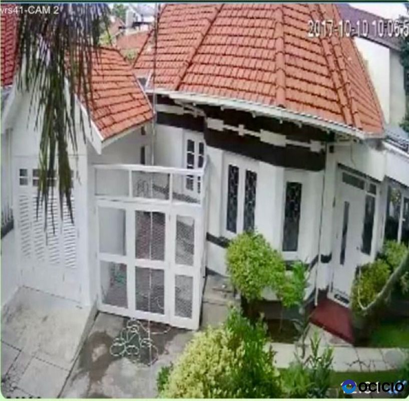 Dijual Rumah WR Supratman Surabaya hook 1 lantai, cocok buat Kantor, Resto
