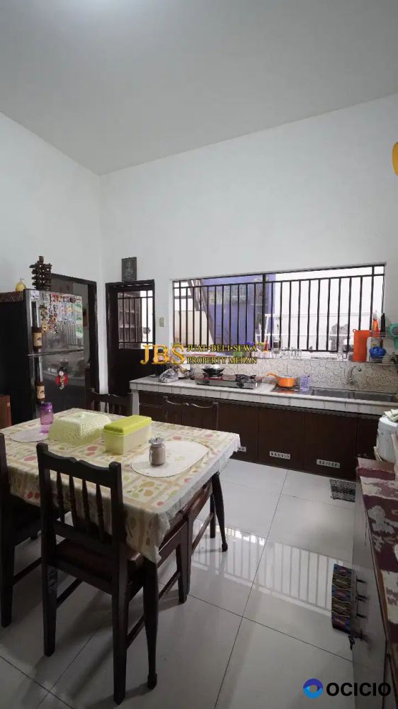 Dijual Villa di Jalan Damar II (Dekat Jl. Sidomulyo - Krakatau), Medan