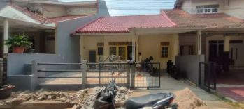 Dijual rumah LT 200 di perumahan dekat pekayon galaxy
