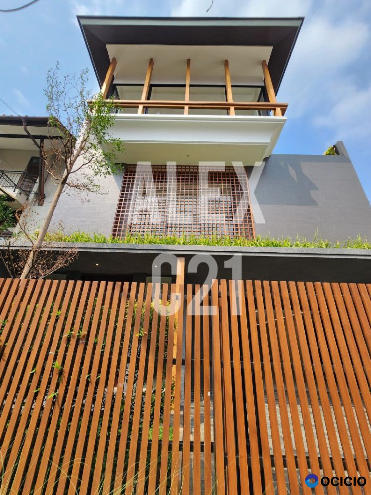 FOR SALE BRAND NEW PONDOK INDAH JAKSEL