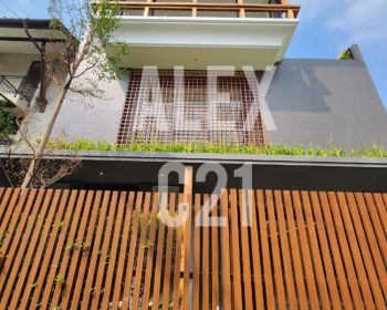 FOR SALE BRAND NEW PONDOK INDAH JAKSEL