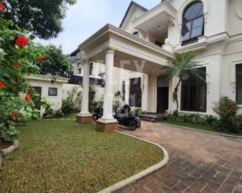 Dijual rumah di lebak bulus - Jakarta selatan