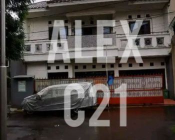 dijual rumah B U Jeruk purut timur, Cilandak Jaksel.