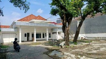 Dijual Rumah Hitung Tanah Jl Nias Surabaya
