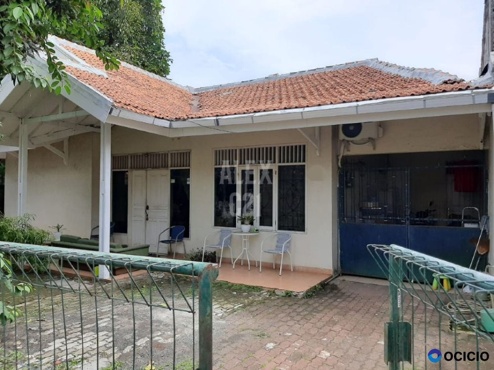 Dijual rumah dalam komplek di daerah Pasar Minggu