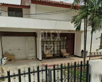 dijual rumah B U tebet jaksel
