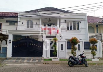 dijual RUMAH ERAMAS 2000 + FULL FURNISHED Cakung