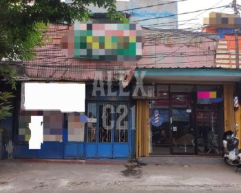 dijual rumah jl.ciledug raya (hitung tanah saja)