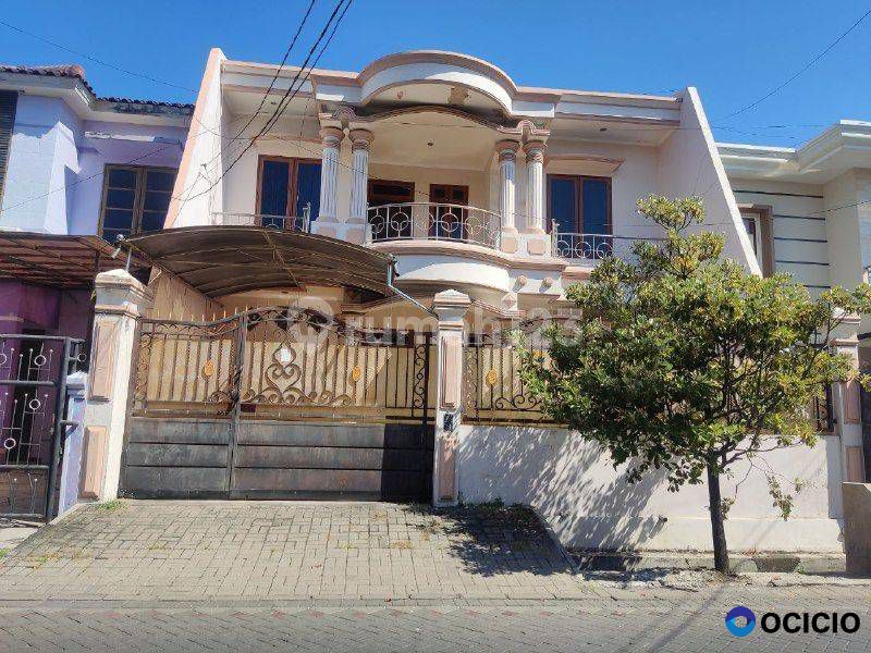 Bonus Furnish Jual Cepat Rumah 2 Lantai Dharmahusada Mas