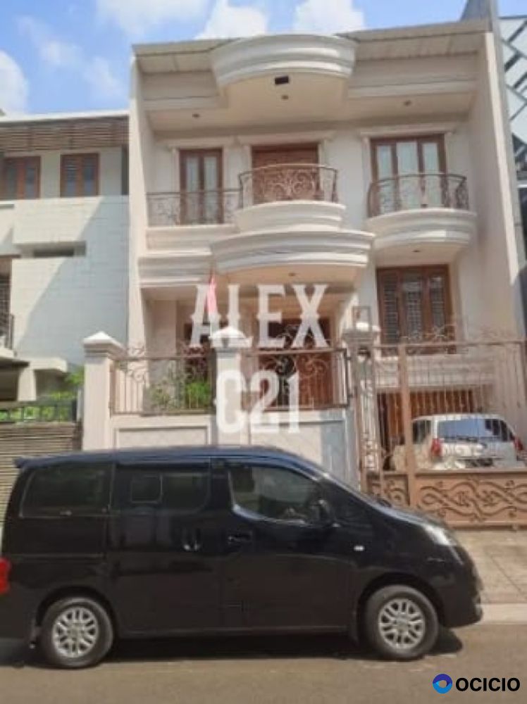 dijual B U rumah permata buana, Kembangan, Jakarta Barat