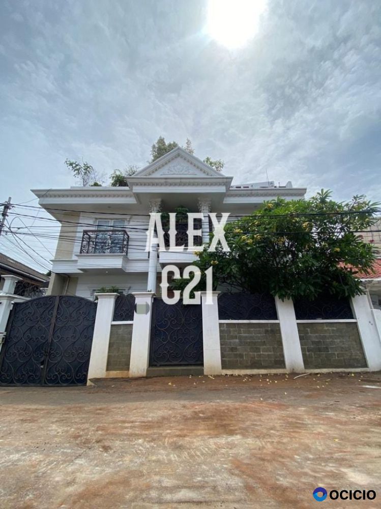 dijual cepat B U rumah mewah di Tebet Jakarta Selatan