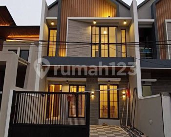 Rumah Model Scandinavian Mewah Premium di Area Sutorejo