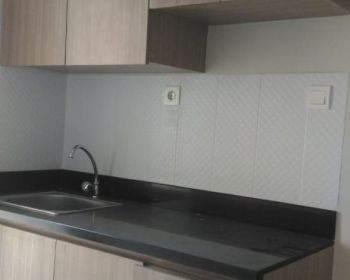 Apartemen Madison Park dekat Central Park, Kantor, Kios, Tol, RS