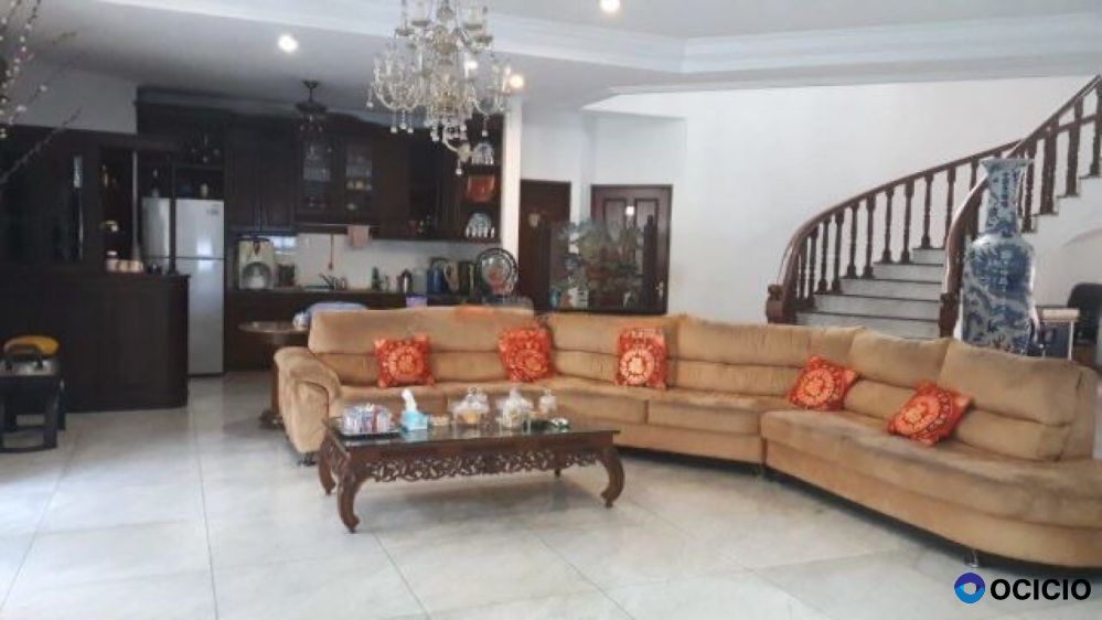 Dijual Rumah di Taman Kedoya Baru, Kedoya Baru, Jakarta Barat