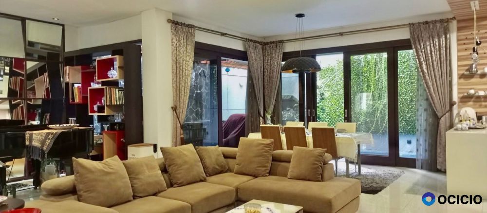 For Sale: Rumah 3 Lantai di Marga Guna Jakarta Selatan  – Sertifikat SHM!