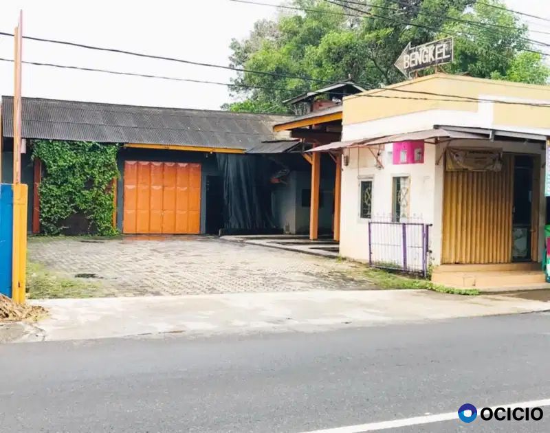 tanah berikut bangunan ex cucian mobil di metro