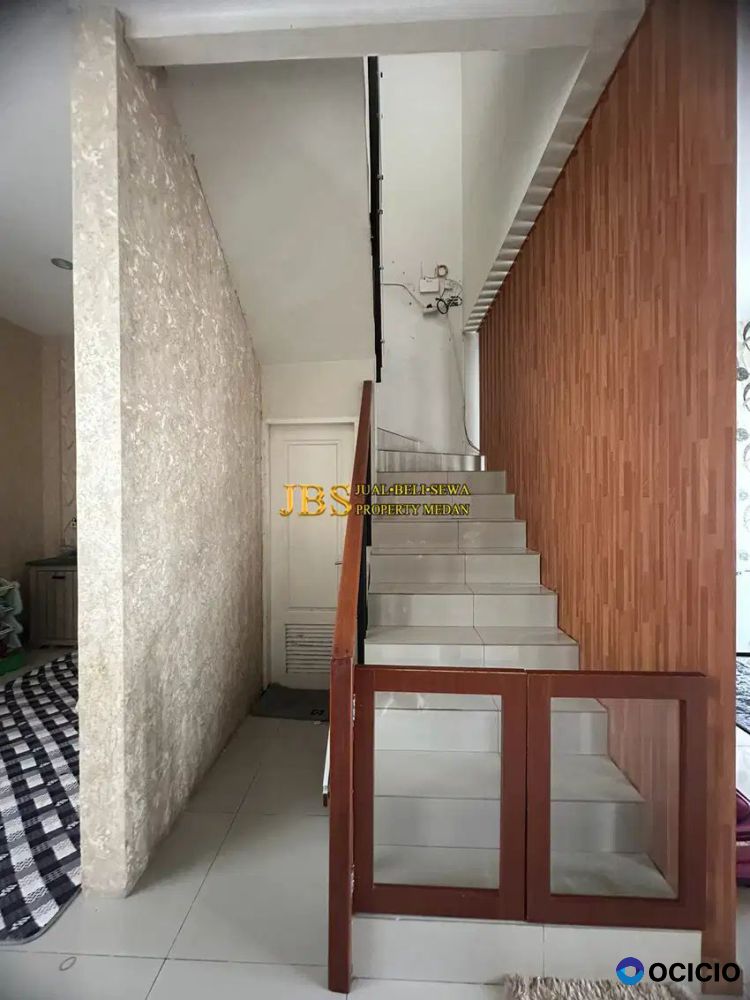 Jual Cepat! Villa Full Furnished di Komplek Givency One Type Salvatore