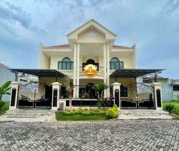 Dijual Rumah Villa Royal Pakwuon City Surabaya
