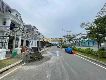 Dijual Villa Siap Huni di Komplek Citraland Helvetia Type Florence