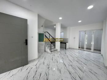 Jual Villa 2 Tingkat di Komplek Jewel Residence Jalan Sidorukun