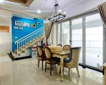 Dijual rumah bagus asri LT 280 LB 350 di BillyMoon jakarta Timur