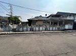 thumbnail-dijual-rumah-tua-hitung-tanah-blok-a-cinere-depok-0