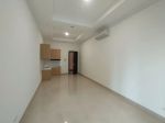 thumbnail-dijual-apartemen-residence-8-senopati-special-ceiling-tinggi-nego-3