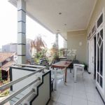 thumbnail-rumah-di-rungkut-barata-modern-american-style-7