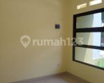 thumbnail-dijual-rumah-siap-huni-dekat-pintu-toll-kukusan-beji-depok-1