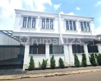 Dijual Rumah Minimalis Modern Dekat Bintaro 8211