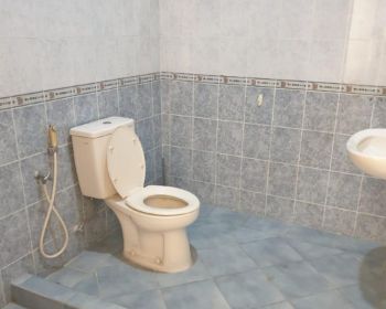 Disewakan Rumah Jl Villa Sentra Raya Surabaya Strategis Komersil Area