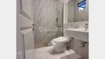 Rumah Baru Gress di Galaxy Permai 2, Semolowaru, Surabaya