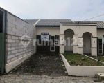 thumbnail-rumah-baru-gress-royal-emran-kedamean-gresik-1
