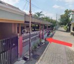 thumbnail-rumah-bagus-lokasi-strategis-griya-kebraon-surabaya-3