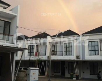 Rumah Modern Minimalis Di Bintaro Paradiso  8454